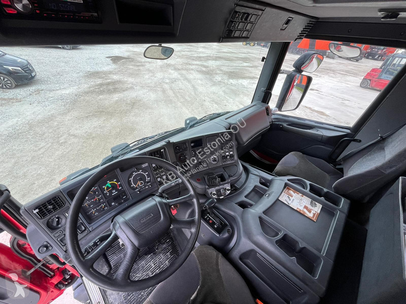 Vrachtwagen Scania 4x4 FULL STEEL / BOX L=4406 mm