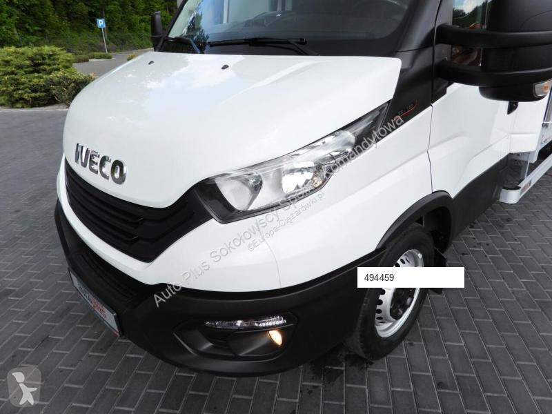 Véhicule utilitaire Iveco DAILY 35S18 PLANDEKA...