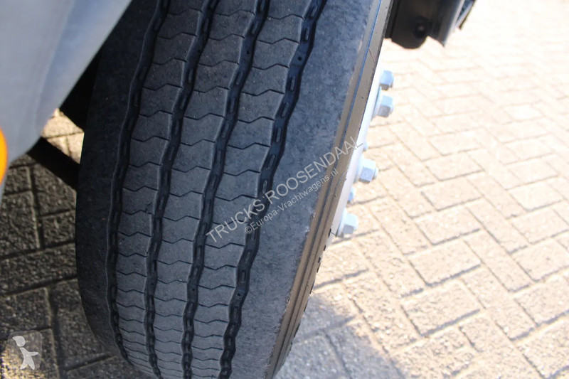 Camion Iveco 150E18 + manual + 3p