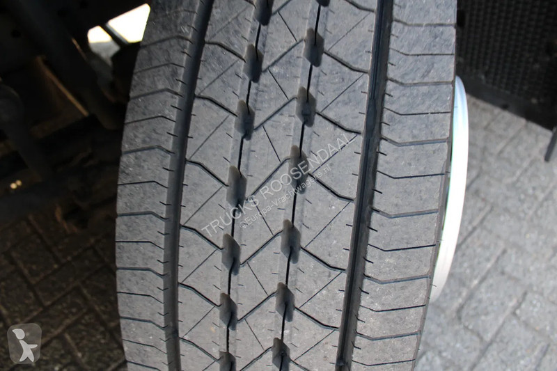 Kamion Mercedes 1924 + THERMO KING 1200 + LIFT...
