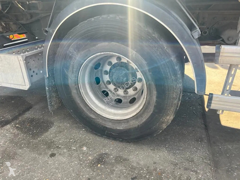 Camion Iveco 310 PALFINGER PK14002 - MOTOR DEFECT