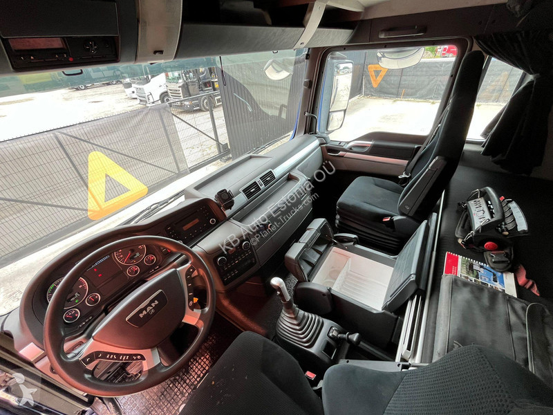 Kamion MAN 35.480 8x4*4 HIAB 288E-7 / PLATFORM...