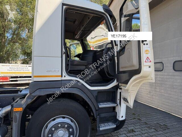 Camion Volvo FM9 300