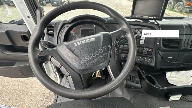 Kamion Iveco 460
