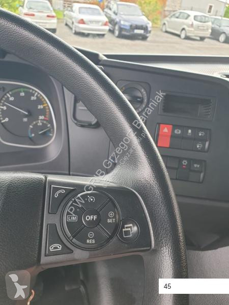 Camion Mercedes 818 TILT+LIFT 1.HAND 72000km !!