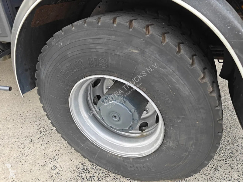 Camion Mercedes 1832 KN 4X2 Manual Steel/Steel