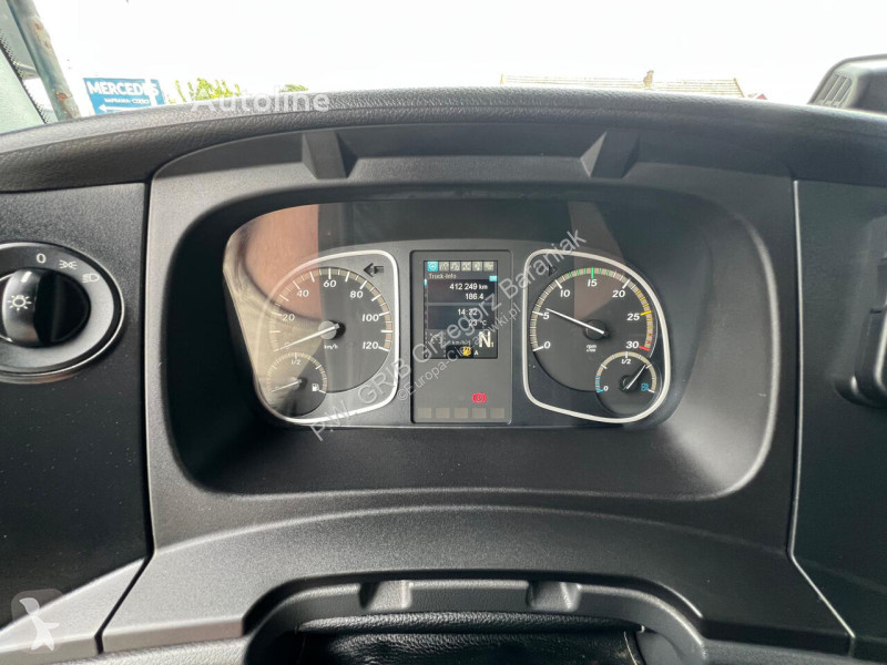 Camion Mercedes 1530 CURTAIN PLANE+LIFT 1.HAND