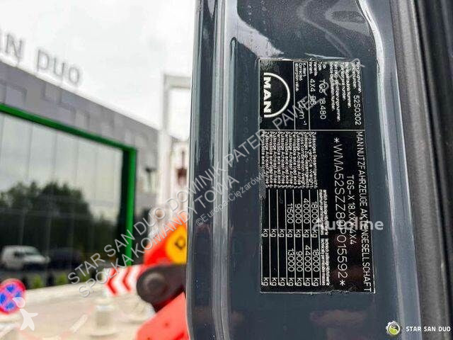 Camion MAN PK 16502 HDS