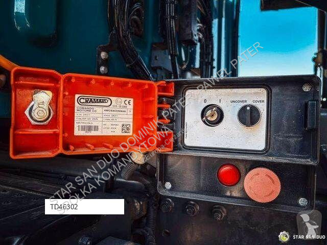 Camion Mercedes 1833 4x4 Kipper Camper Chassis