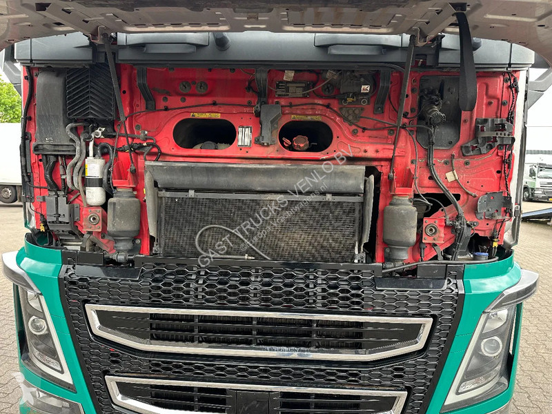 Kamion Volvo 16750 6x4 Hiab 125Z Crane Engine...