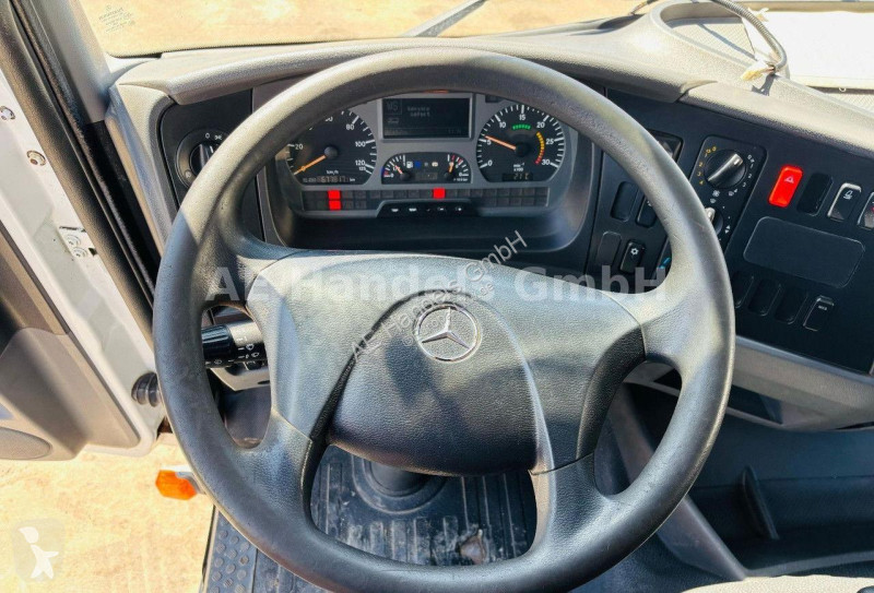 Kamion Mercedes 1224