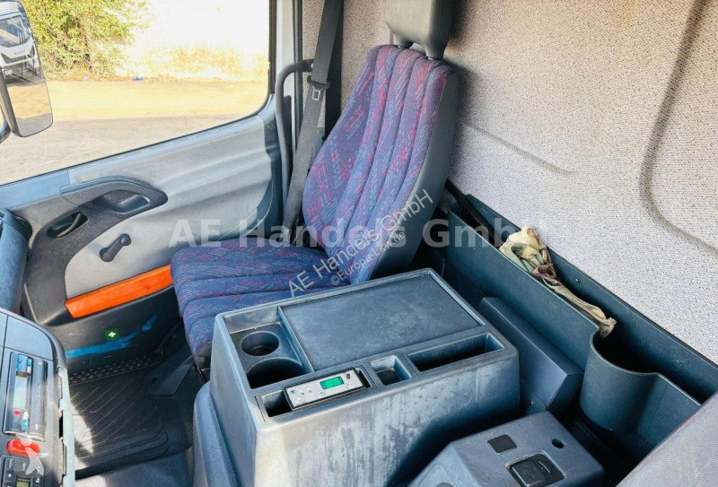 Camion Mercedes 815