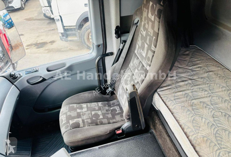 Camion Mercedes 3348