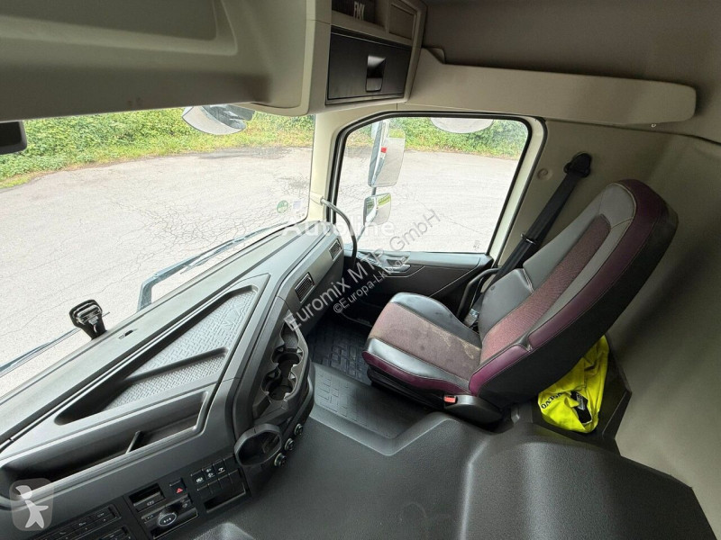 Camion Volvo FMX 430 8X4 EuromixMTP 16m³...