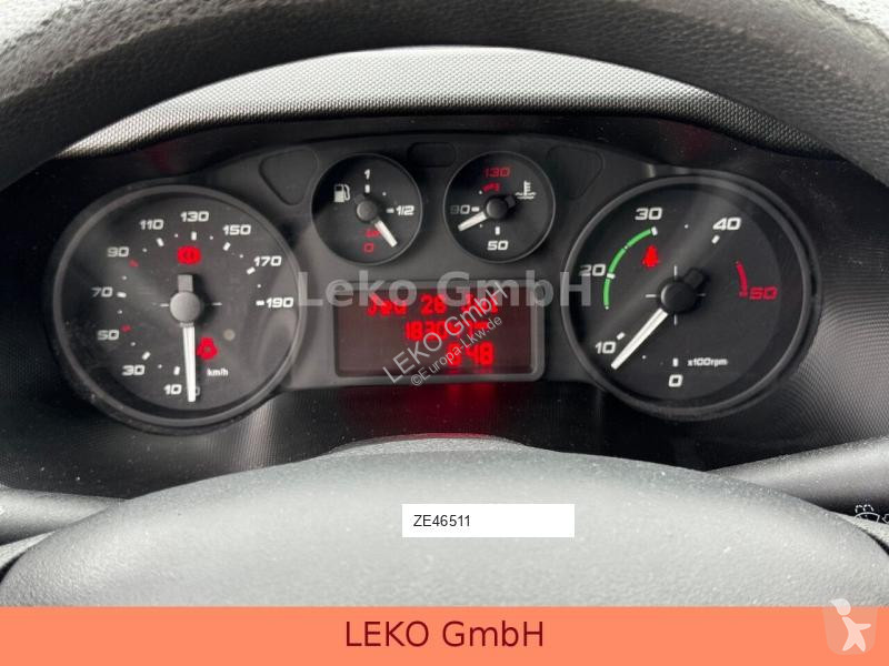 Camion Iveco 35S15