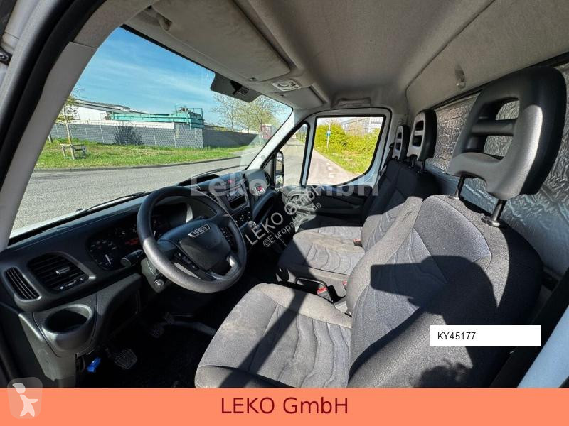 Kamion Iveco 35C12 Mit Carrier Xr 350