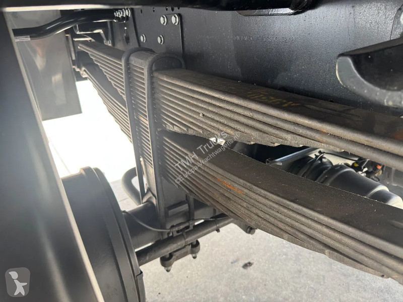 Kamion Mercedes 1725 4x4 Flatbed with Hyva...