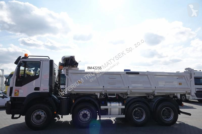 Kamion Iveco TRAKKER