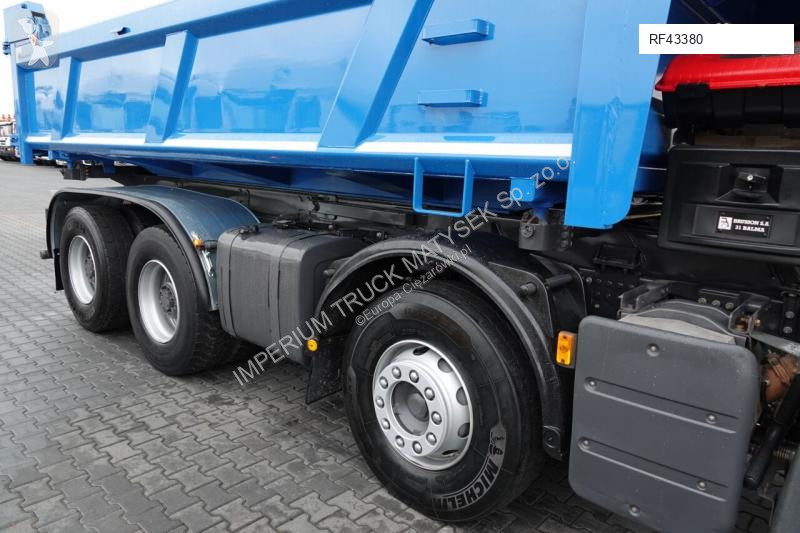 Camion Renault KERAX 430