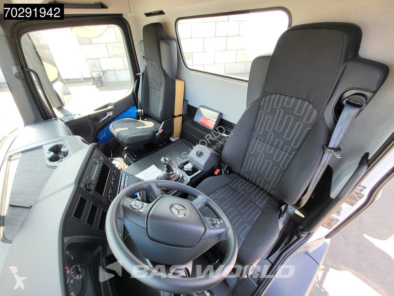Camion Mercedes 4245 8X4 NEW! 12m3 Schwing...