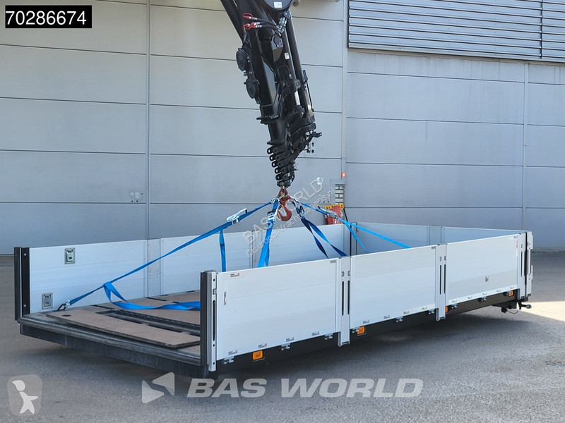 Vrachtwagen Volvo 650 8X2 HMF 7020K-RCS Crane +...