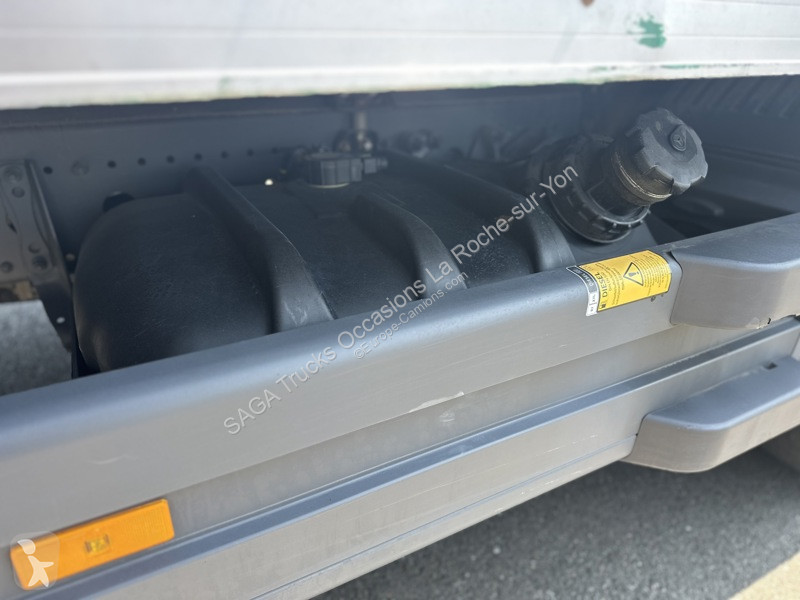 Kamion Mercedes 1218 Fourgon