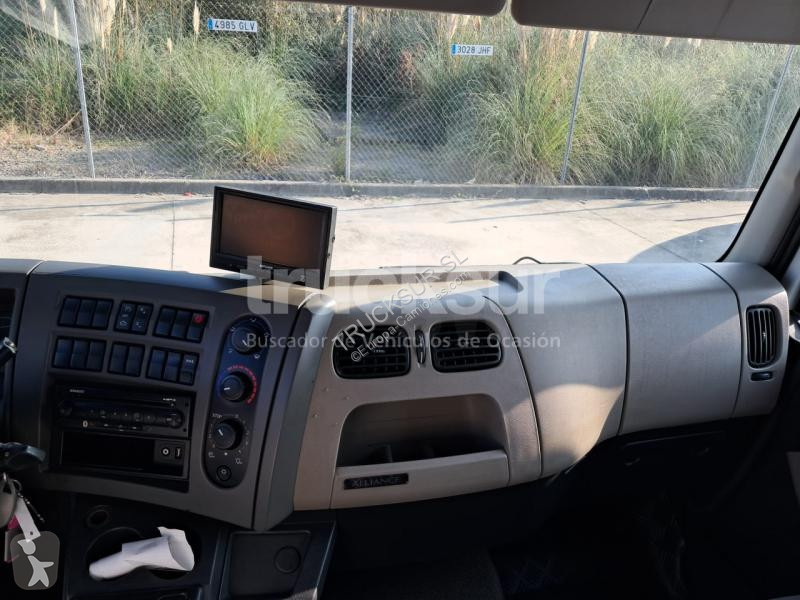 شاحنة Renault  MIDLUM 12TN