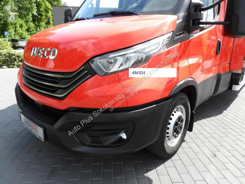 Véhicule utilitaire Iveco DAILY 35S21 PLANDEKA...