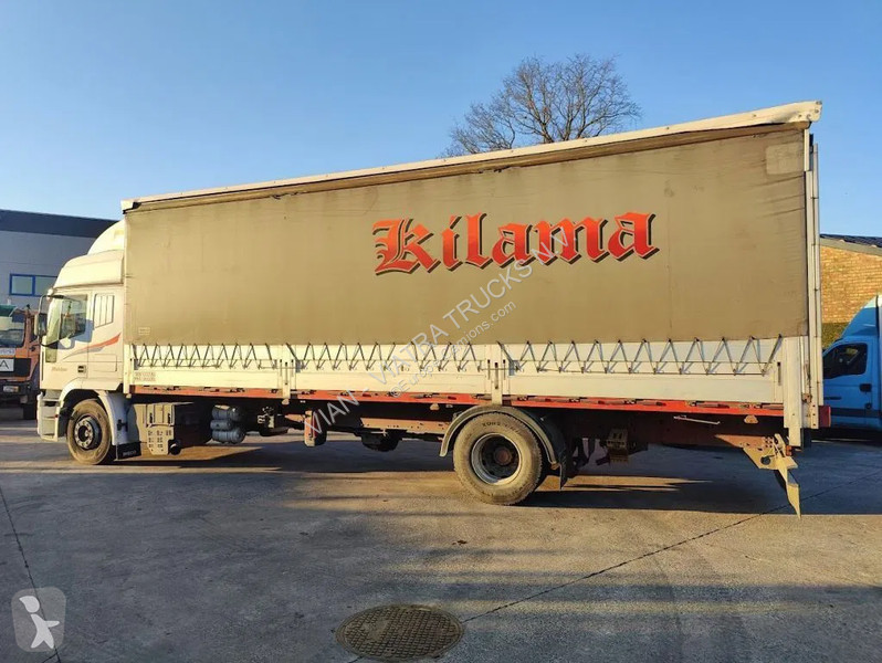 Camion Iveco 190 E 31 P 4X2 Semi-Tautliner