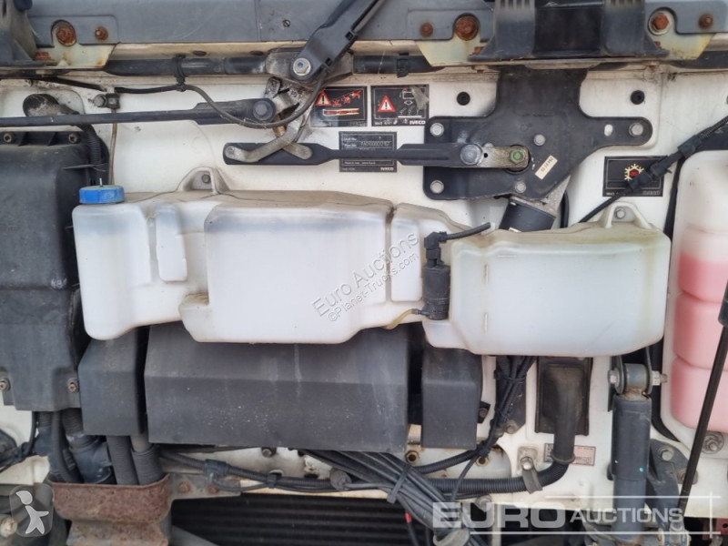 Camion Iveco 130E18