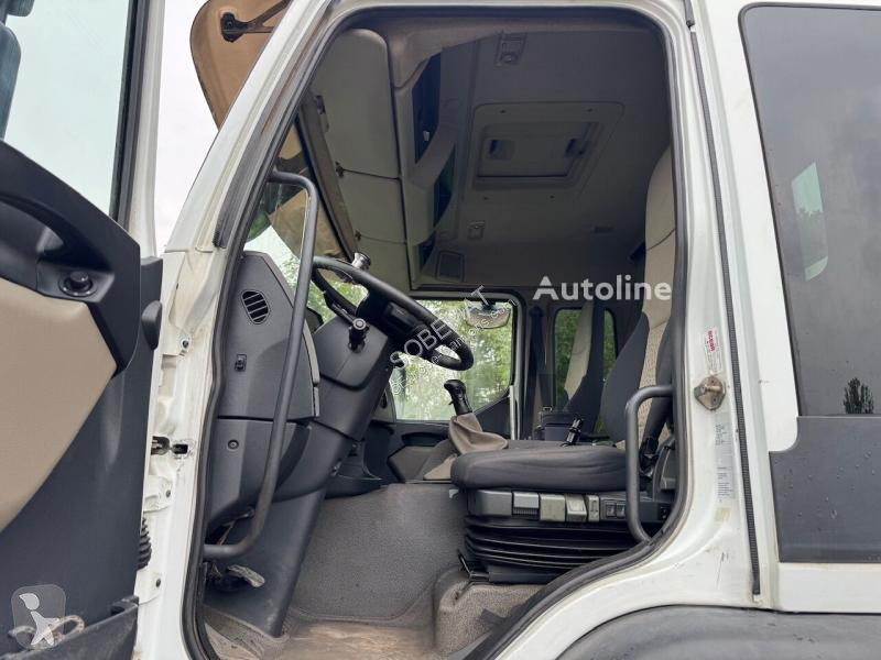Kamion Renault 410