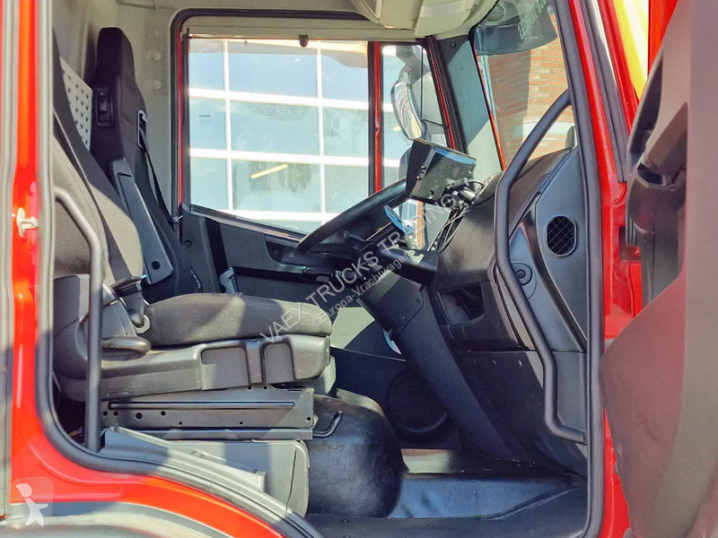 Camion Iveco EuroCargo 120 210 - Isotherm box -...