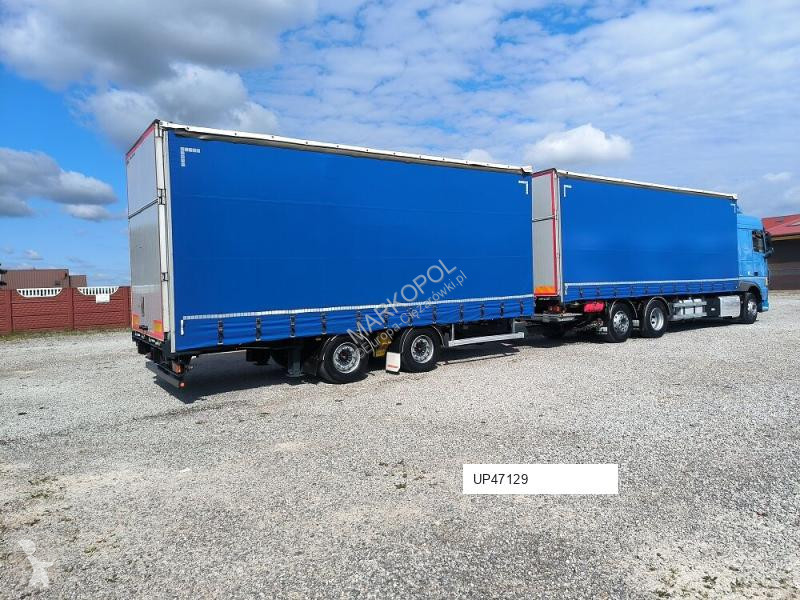 Camion remorque DAF Plandeka