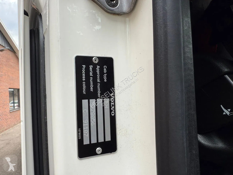 Kamion Volvo FH  6X2 VDL 25T Haakarm Standairco...
