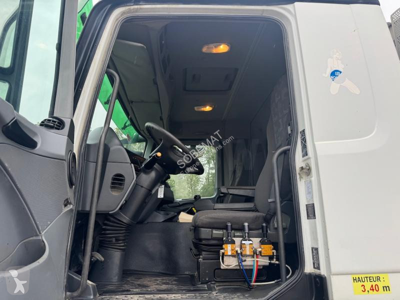Camion Mercedes 3241