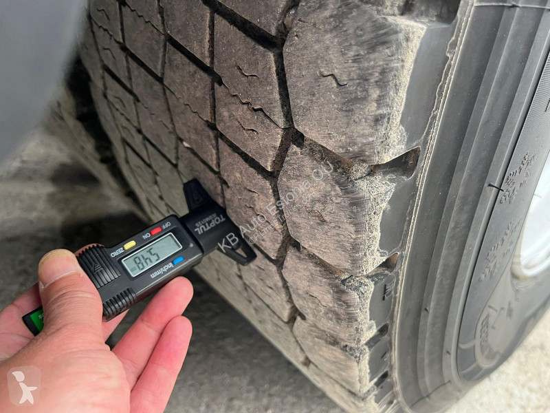 Kamion Volvo 500 8x4*4 GLOBE XL / RETARDER /...