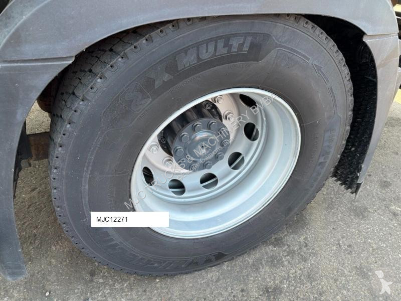 Kamion Mercedes AROCS + CARRIER + LAMBERET BOX...