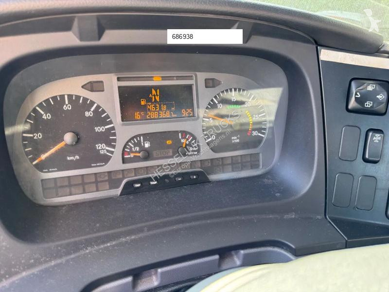 Camion Mercedes 818 Machinery transporter +...