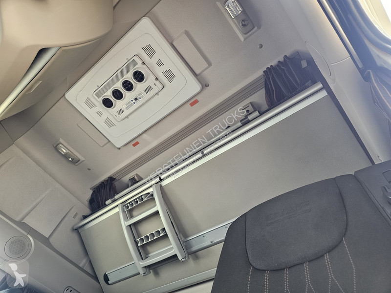 Camion DAF 450 / OPRIJ - MACHINE TRANSPORT /...