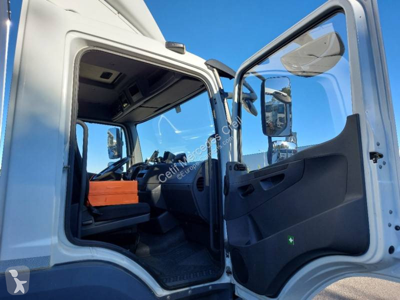 Грузовик Mercedes 1618 NL