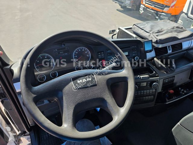 Camion MAN 35.400 / 8X4 / BIG AXLE / FUNK Radio...