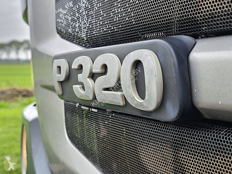 شاحنة Scania P320 6X2*4 AMBERET IFT