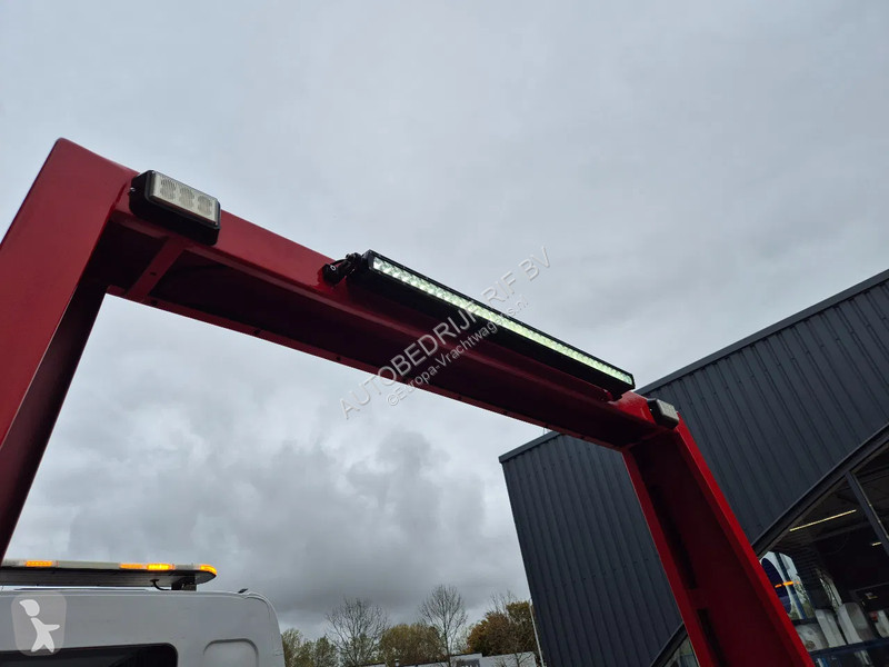 شاحنة Volvo 250 E6 DoKa 7 Sitze/ Abschlepp/...