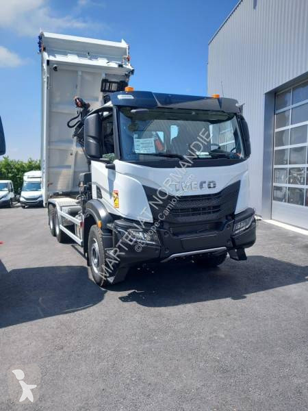 شاحنة Iveco
