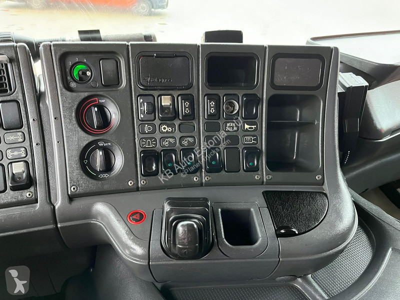 شاحنة Scania 4x4 BRO WRECKER / 2x WINCH 10 + 30...