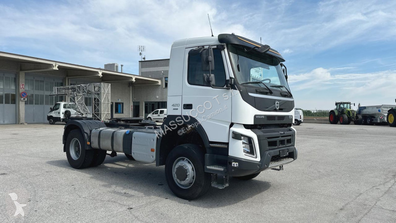 شاحنة Volvo FMX420 4x4