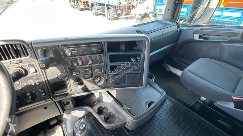شاحنة Scania R480 8X2