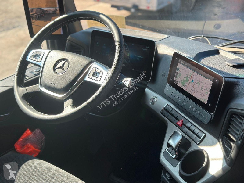 شاحنة Mercedes 2553 L 6x2 LL...