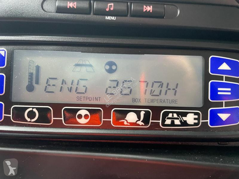 شاحنة Renault  D WIDE 430