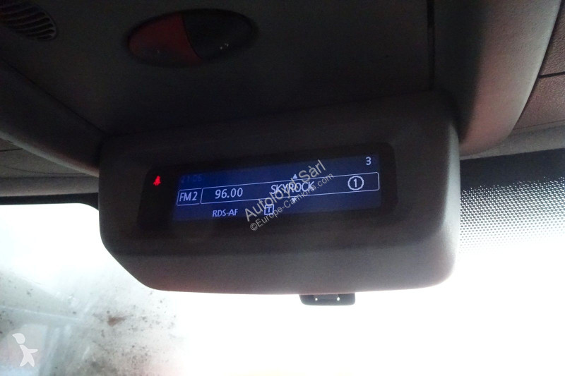 عربة نفعية Renault MASTER 2,3 dCi 125 L2H2